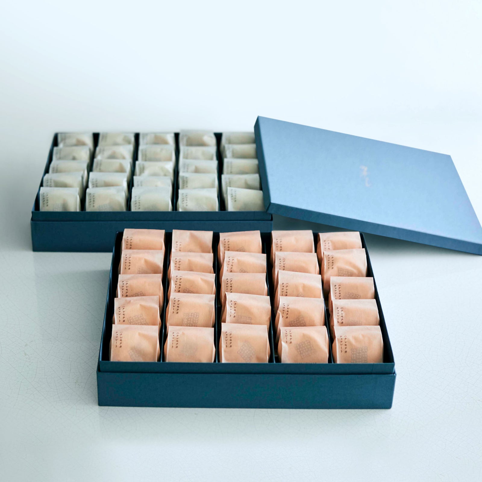 イェナ ネモネモ 一箱 50枚セット（各バージョン25枚ずつ） NEMONEMO ‑「シングル」by YENA | Spotify